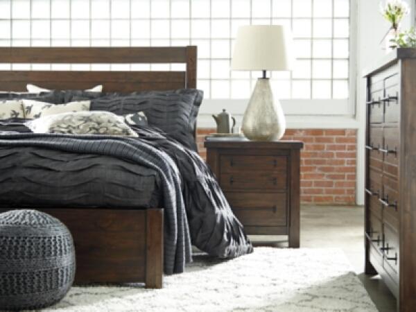 Starmore Nightstand - Image 10
