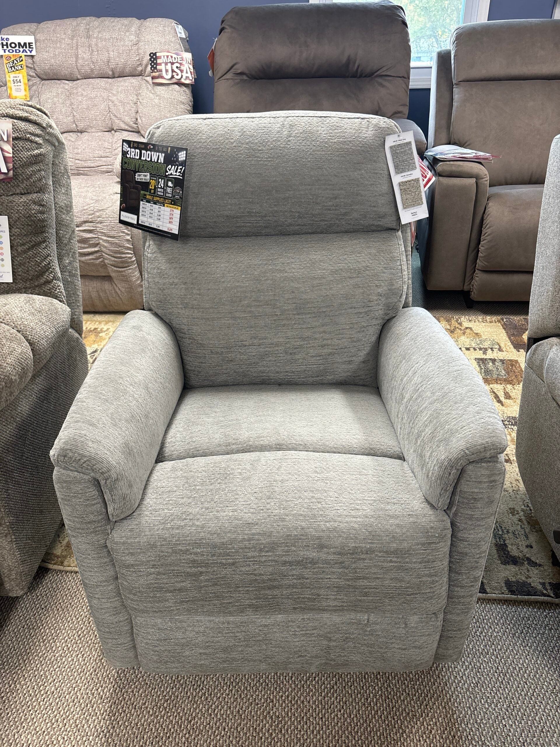 07b92aa1-b745-4e67-a44b-8b3ed371411f-50302-0000163ae1447bee_file Compact Fabric Perfect Match Gliding Recliner in Moon Gray - Image 1
