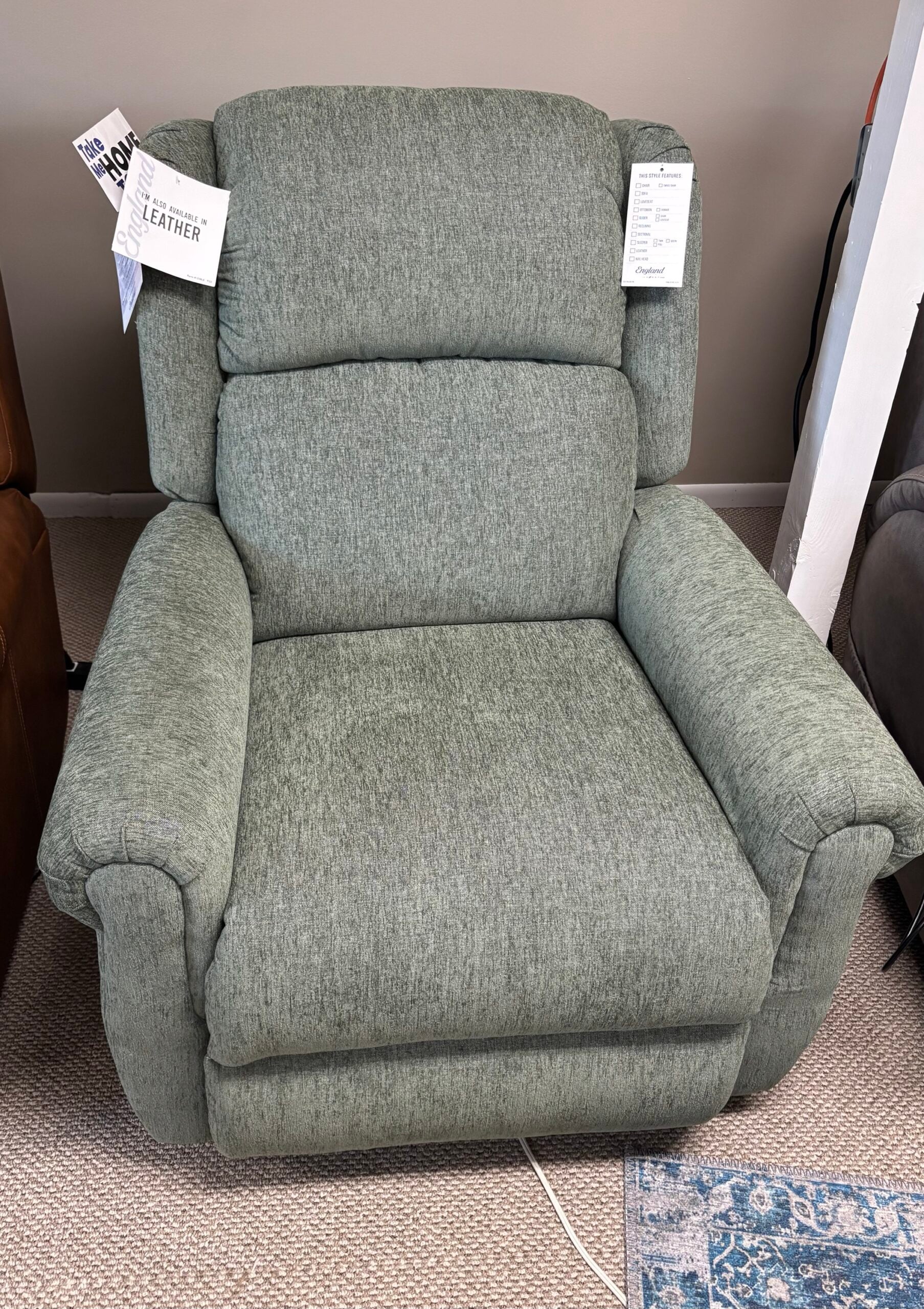 img_9666 Min Prox Recliner - Image 1